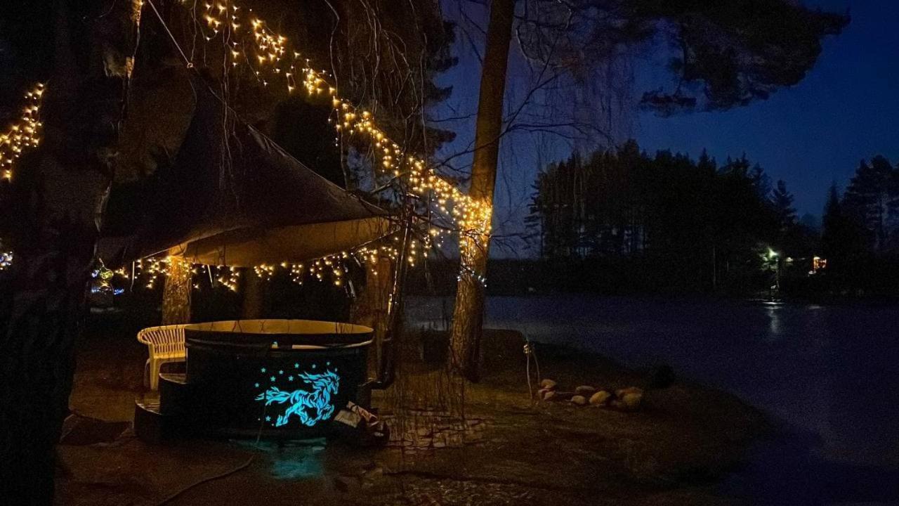 Viking House In The Tree! Jacuzzi, Sauna,Apkure! Lici (Talsi) Exterior foto